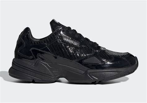 adidas falcon zwart|Adidas falcon sneakers.